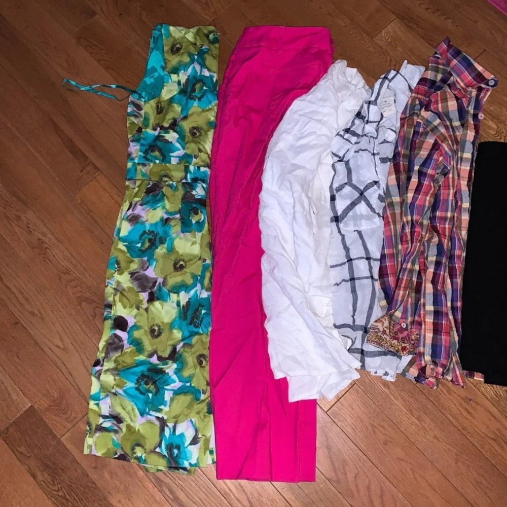 Women's variety pack size Small.